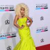 Nicki Minaj prend la pose lors de la 40e cérémonie des American Music Awards à Los Angeles, le 18 novembre 2012.