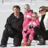 Le prince Friso d'Orange-Nassau et la princesse Mabel avec leurs filles les comtesses Luana et Zaria le 19 février 2011 à Lech am Arlberg.