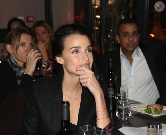 EXCLU - La journaliste Céline Bosquet lors de la soirée de l'Association des Journalistes Niçois dans le restaurant bar lounge O Cinq à Paris le 19 novembre 2012.