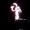 Chris Brown fume un joint sur scène pendant son concert à Stuttgart. Le 23 novembre 2012.