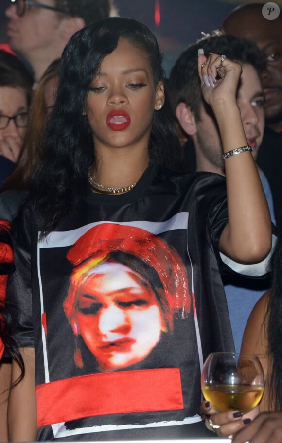 Exclusif - Rihanna au VIP Room. Paris, le 17 novembre 2012.