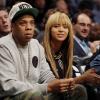 Beyoncé et Jay-Z au Barclays Center de New York le 26 novembre 2012 pour la victoire de leurs protégés des Brooklyn Nets dans le derby contre les Knicks, 96-89.