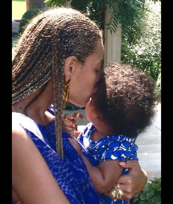 Beyoncé Knowles et sa fille Blue Ivy en 2012, photo postée sur son Tumblr