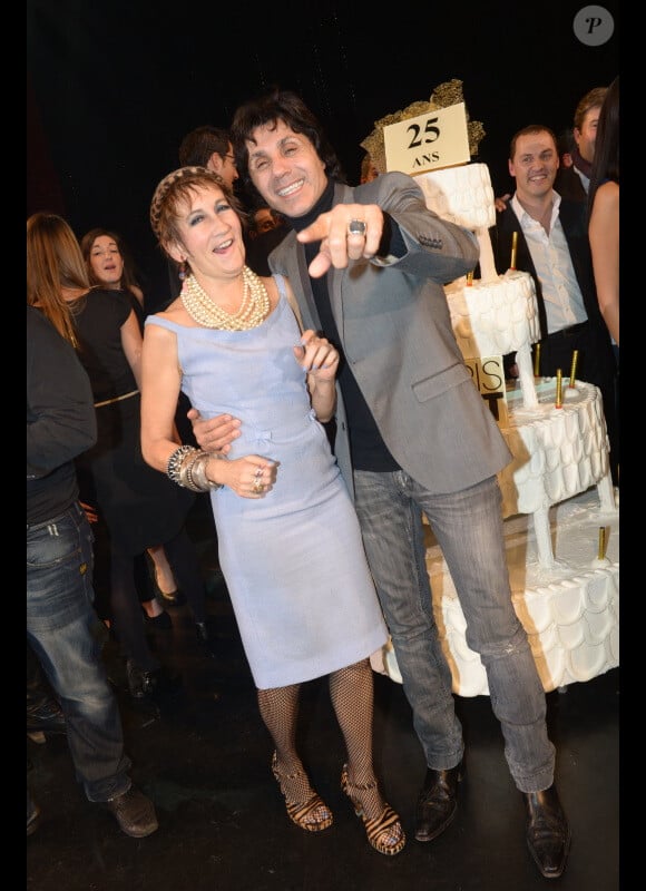 Jean-Luc Lahaye et Caroline Loeb lors de la 18ème édition des Trophées de la Nuit au Lido à Paris le 26 Novembre 2012.
