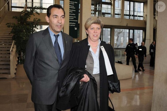 George El Assidi et son avocate, Me Hélène Bureau-Merlet, au tribunal de Créteil, le 22 février 2011.