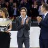 Fernanda Ameeuw et Charlotte Casiraghi ont récompensé le cavalier néerlandais Marc Houtzager lors du Grand Prix du Gucci Paris Masters le 2 décembre 2012 à Villepinte.