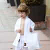 Jordan Bratman va chercher son fils Max, 4 ans, à son cours de karaté à Los Angeles le 1er décembre 2012.