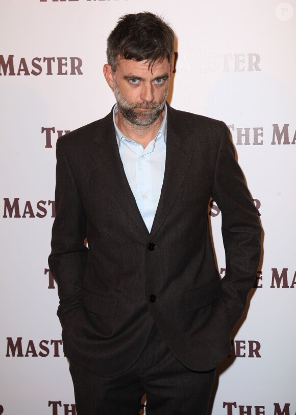 Paul Thomas Anderson pose à la première du film The Master à Paris, le 4 décembre 2012.
