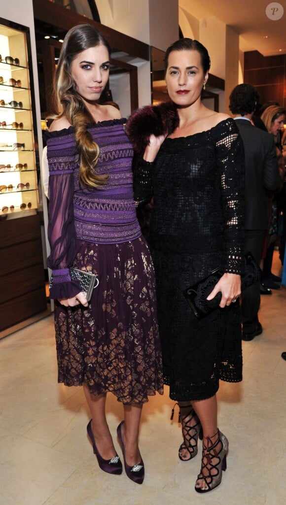 Le duo mère-fille Yasmin et Amber Le Bon à la soirée Ferragamo à Londres, le 5 décembre 2012