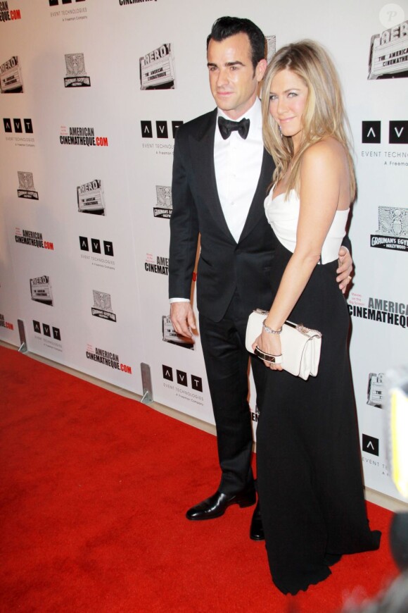 Jennifer Aniston et Justin Theroux lors d'une soirée en l'honneur de Ben Stuller à Beverly Hills le 15 nvoembre 2012