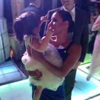 Eva Longoria : Au mariage de son ex Mario Lopez, elle craque pour sa fille, Gia