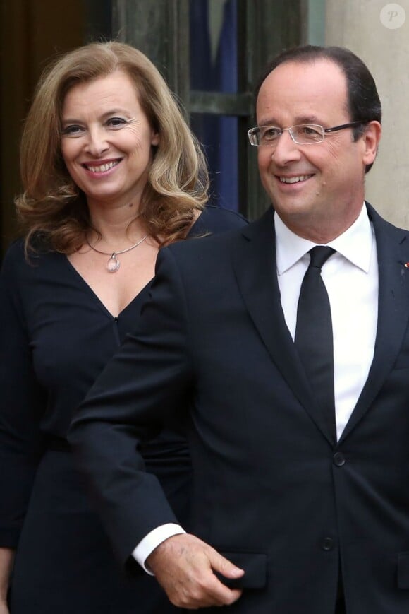 François Hollande et Valérie Trierweiler à Paris, le 17 octobre 2012.