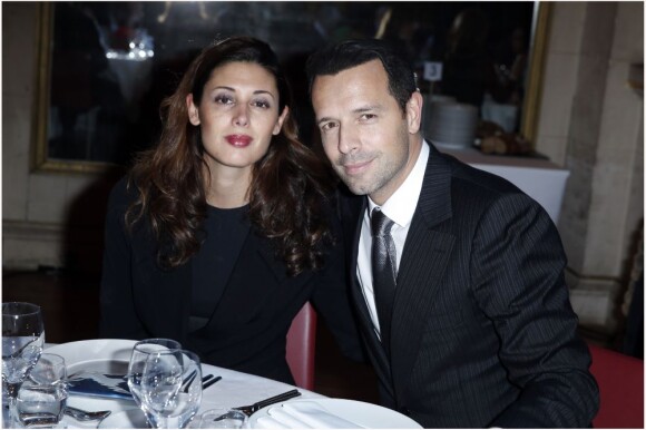 Exclu - Olivier Carreras et une amie au dîner de la Fédération Internationale des Ligues des Droits de l'homme (FIDH) à l'occasion de ses 90 ans, à l'Hôtel de Ville de Paris, le 6 décembre 2012.