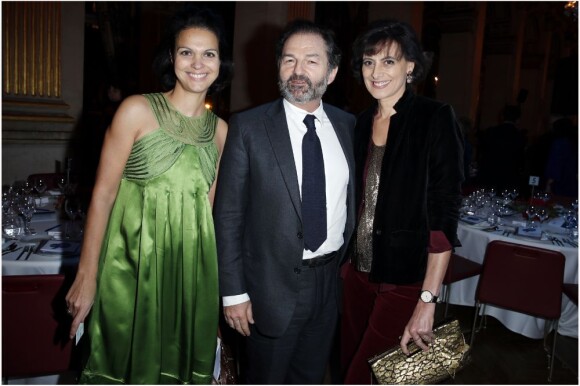 Exclu - Isabelle Giordano, Denis Olivennes et sa compagne Inès de la Fressange au dîner de la Fédération Internationale des Ligues des Droits de l'homme (FIDH) à l'occasion de ses 90 ans, à l'Hôtel de Ville de Paris, le 6 décembre 2012.