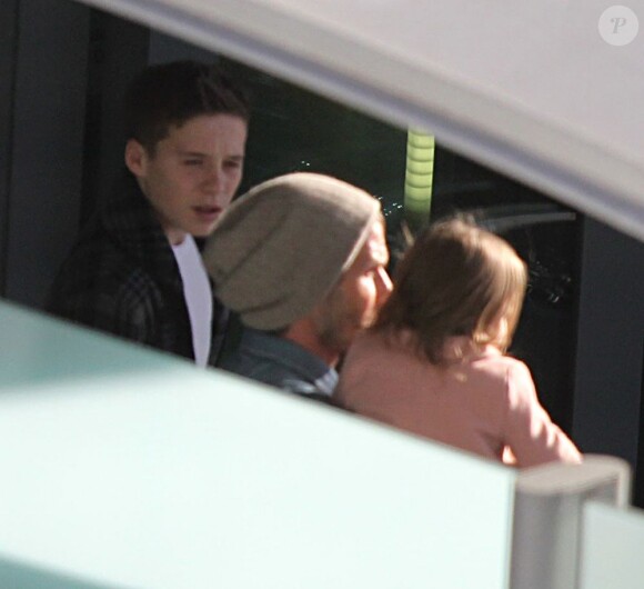 La famille Beckham est de retour à Londres. Le 10 décembre 2012