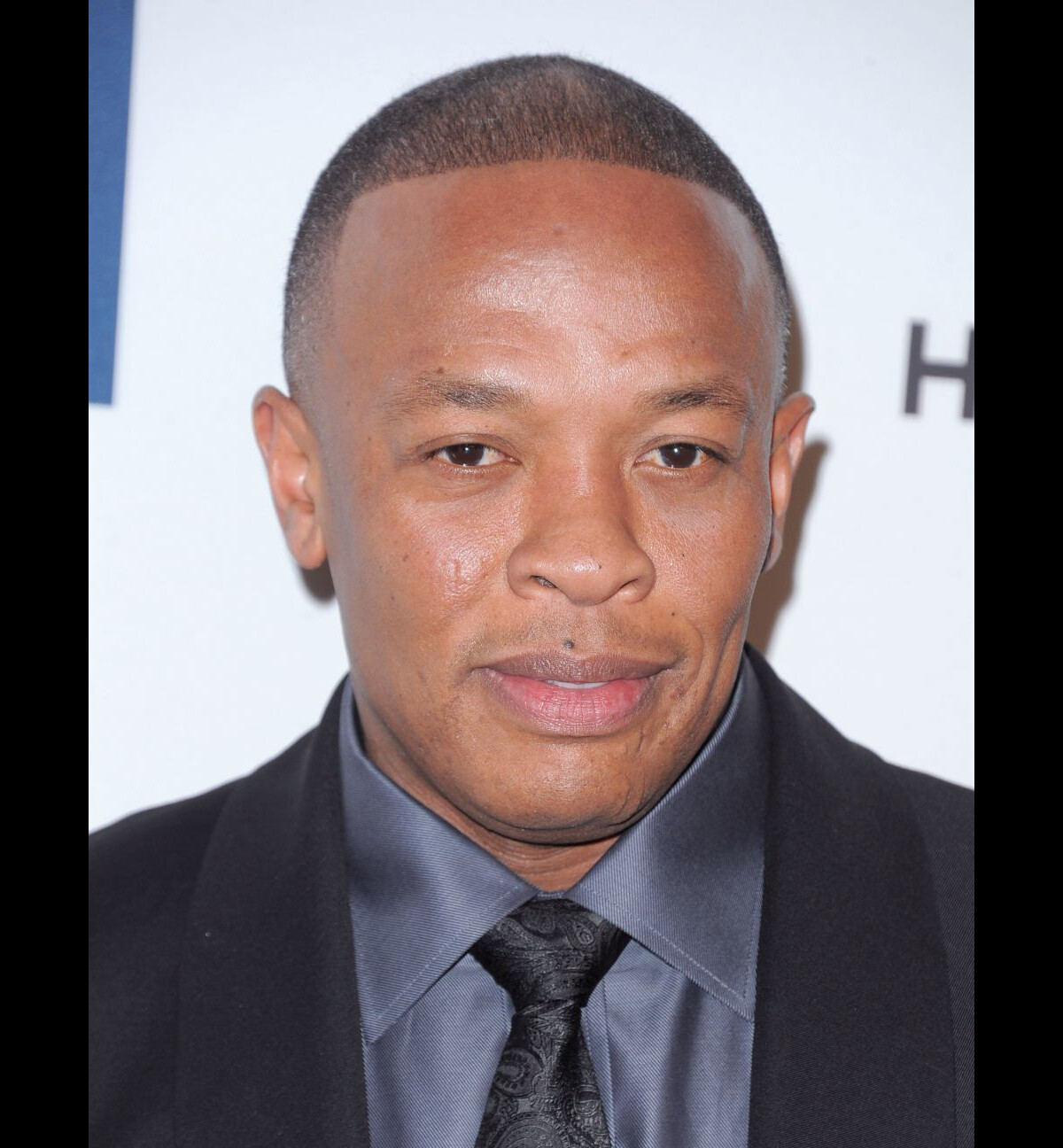 photo-dr-dre-beverly-hills-le-11-f-vrier-2012-purepeople