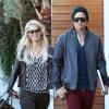 Paris Hilton et son petit ami River Viiperi se promènent à West Hollywood, le 13 decembre 2012.