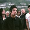 Les Losprophets photographiés à Pontypridd, leur fief du Pays de Galles, en 2004. En décembre 2012, le chanteur Ian Watkins est inculpé dans une affaire de pédophilie.