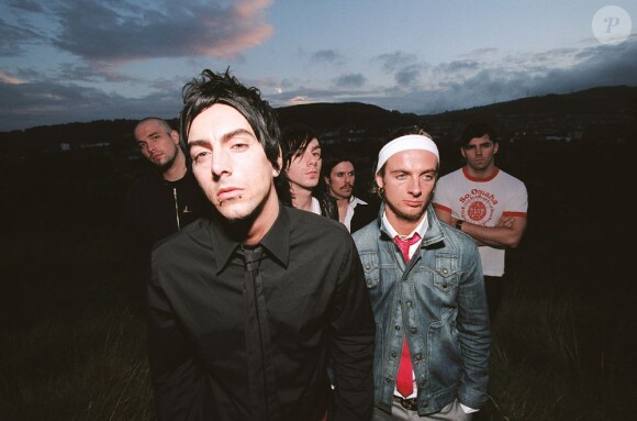 Les Losprophets photographiés à Pontypridd, leur fief du Pays de Galles, en 2004. En décembre 2012, le chanteur Ian Watkins est inculpé dans une affaire de pédophilie.