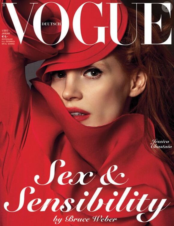 Bruce Weber immortalise l'incandescente Jessica Chastain en couverture du Vogue allemand, où elle posera quelques pages plus tard, avec Omar Sy.