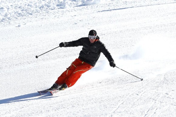 Antonio Banderas faisant du ski à Aspen, le samedi 22 décembre 2012.