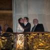 L'archiduc d'Autriche Christoph de Habsbourg Lorraine et Adélaïde Drapé-Frisch très démonstratifs au balcon de l'Hôtel de Ville de Nancy face à la place Stanislas lors de leur mariage civil, célébré le 28 décembre 2012.