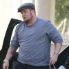 Chaz Bono, qui a déjà perdu du poids, rentre chez lui après une journée de shopping à Beverly Hills, le 7 janvier 2013.
