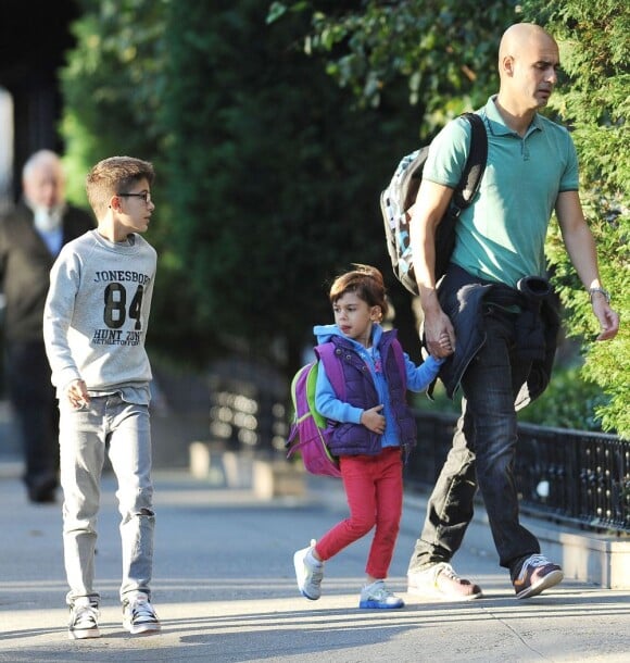 Pep Guardiola avec son fils Marius et sa fille Valentina à New York le 16 octobre 2012.
