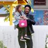 Gabriel Aubry est allé chercher sa fille Nahla à l'école. Le matin c'est son ex-compagne Halle Berry qui a déposé la petite fille. Photo prise le 9 janvier 2013 à Beverly Hills.