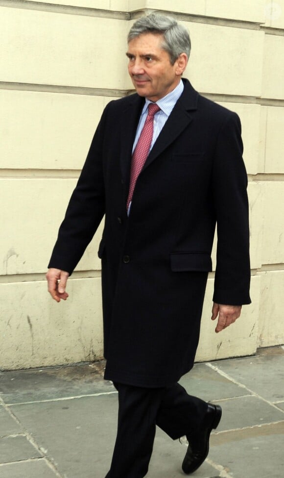 Michael Middleton à la National Portrait Gallery de Londres le 11 janvier 2013, pour découvrir le portrait officiel de Catherine par le peintre Paul Emsley.