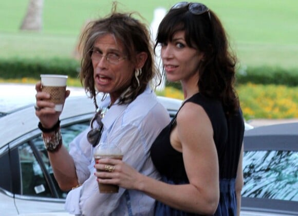 Steven Tyler et son ex-fiancée Erin Brady à Hawaï le 20 mars 2010