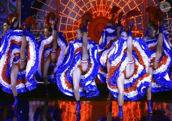 French Cancan au Moulin Rouge. Jacki Clerico, grande figure de l'histoire du Moulin Rouge à Paris, s'est éteint le 13 janvier 2013.