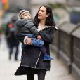 Jennifer Connelly et sa fille Agnes après avoir quitté le plateau de tournage du film  Winter's Tale  à New York le 14 janvier 2013.