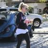 Britney Spears, de nouveau célibataire, se promène dans les rues de Los Angeles avec un café à la main le 14 janvier 2013.