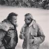 Johnny Hallyday et Claude Lelouch sur le tournage de Salaud, on t'aime à Megève.