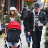 L'actrice Drew Barrymore et son mari Will Kopelman promènent leur fille Olive dans les rues de New York le 20 Janvier 2013.