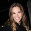 Hilary Swank arrive au Palais de Chaillot pour assister au défilé haute couture printemps-été 2013 de Giorgio Armani. Paris, le 22 janvier 2013.