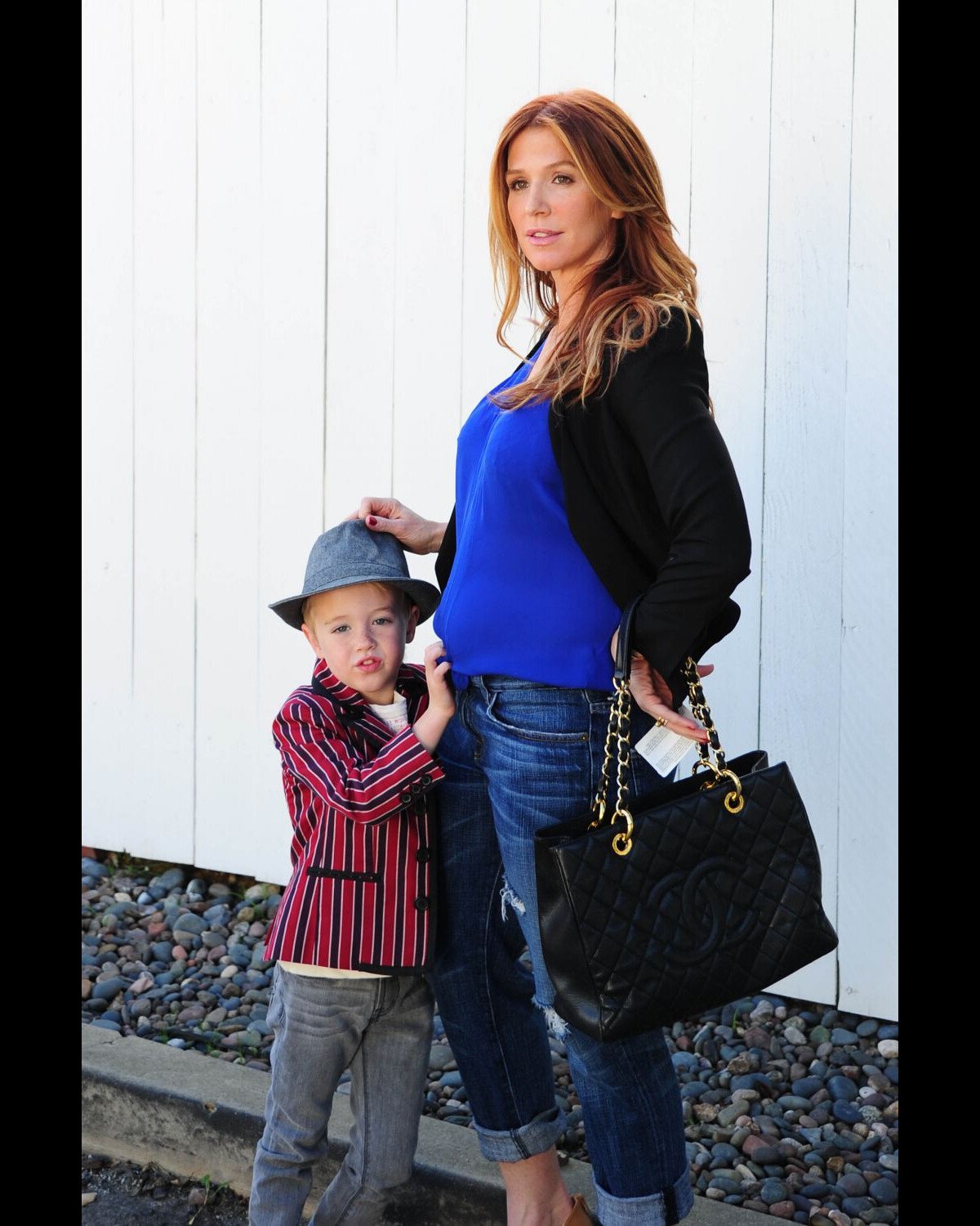 Poppy Montgomery enceinte : Jackson, son fils prend son rôle de frère au  sérieux - Purepeople