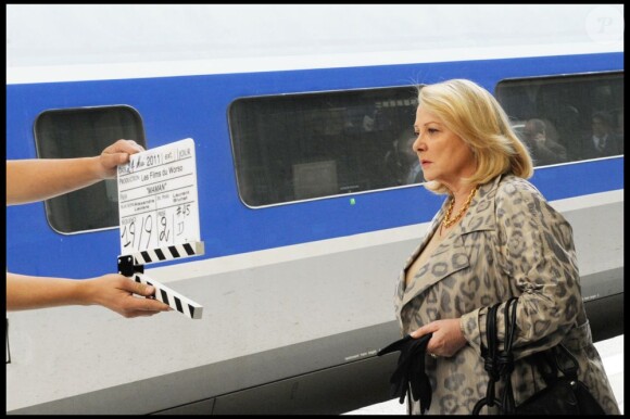 Josiane Balasko sur le tournage du film Maman à Morcenx (Aquitaine), le 24 avril 2011.