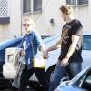 Kristen Bell, très enceinte, accompagnée de son mari Dax Shepard à Los Angeles le 26 janvier 2013.
