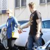 Kristen Bell, très enceinte, accompagnée de son mari Dax Shepard à Los Angeles le 26 janvier 2013.