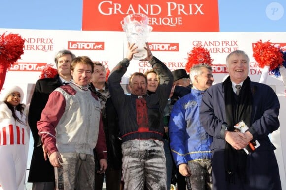 Jean-Philippe Dubois, grand gagnant lors du 92e Grand Prix d'Amérique à l'hippodrome de Vincennes à Paris le 27 Janvier 2013.