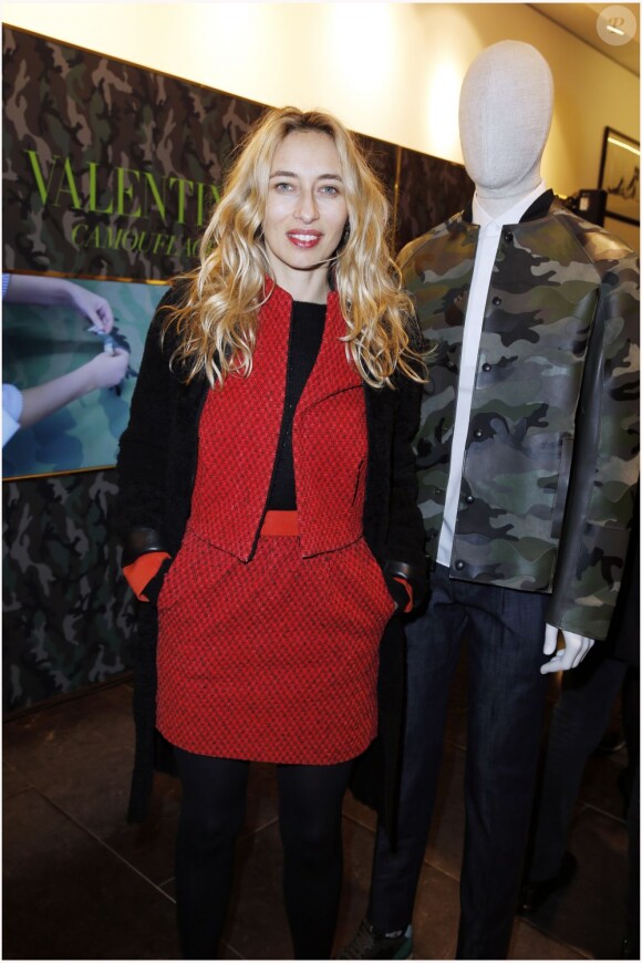 Exclusif - Alexandra Golovanoff assiste au cocktail de présentation de la collection Camouflage de Valentino au Montaigne Market. Paris, le 16 janvier 2013.