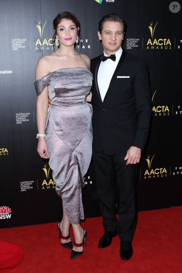 Gemma Arterton et Jereny Renner pendant la cérémonie des AACTA Awards à Sydney le 30 janvier 2013.