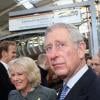 Le prince Charles et Camilla Parker Bowles en visite dans le métro de Londres le 30 janvier 2013, à l'occasion du 150e anniversaire du réseau en 2013. Le fils d'Elizabeth II y descendait pour la première fois en 27 ans !