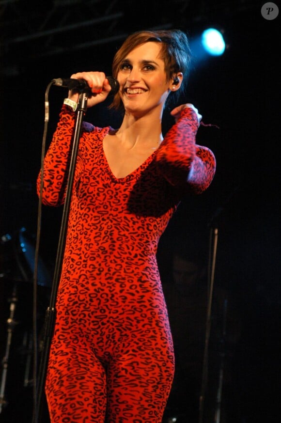 Yelle en concert à Londres en juin 2011.