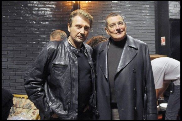 Exclu : Jean-Claude Camus et Johnny Hallyday à Paris, le 28 octobre 2008.