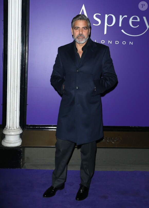 George Clooney arrive à la soirée EE British Academy Film Awards (BAFTA). A Londres le 9 février 2013.