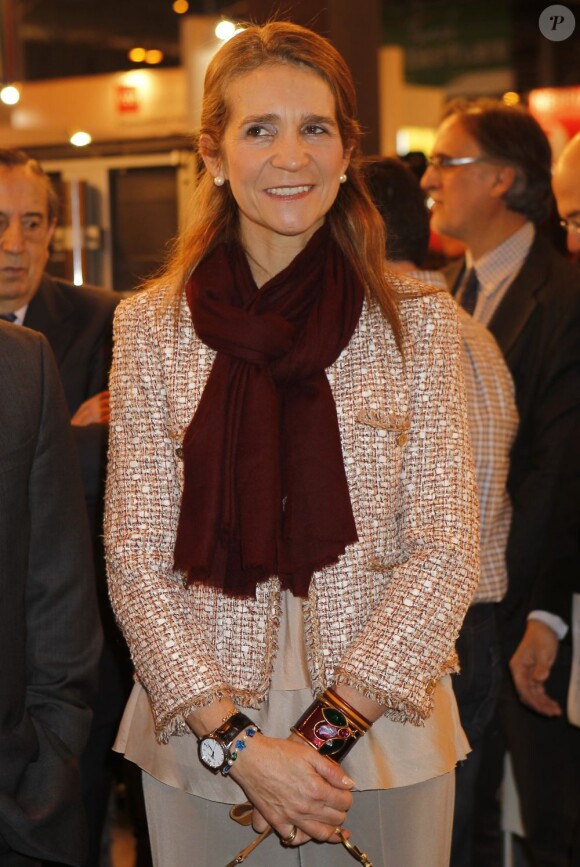 L'infante Elena d'Espagne lors de l'ouverture du 21e Salon international de l'Etudiant de Madrid (AULA), le 13 février 2013