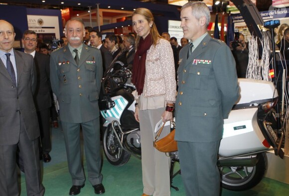 L'infante Elena d'Espagne lors de l'ouverture du 21e Salon international de l'Etudiant de Madrid (AULA), le 13 février 2013